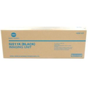 IU 211 Black